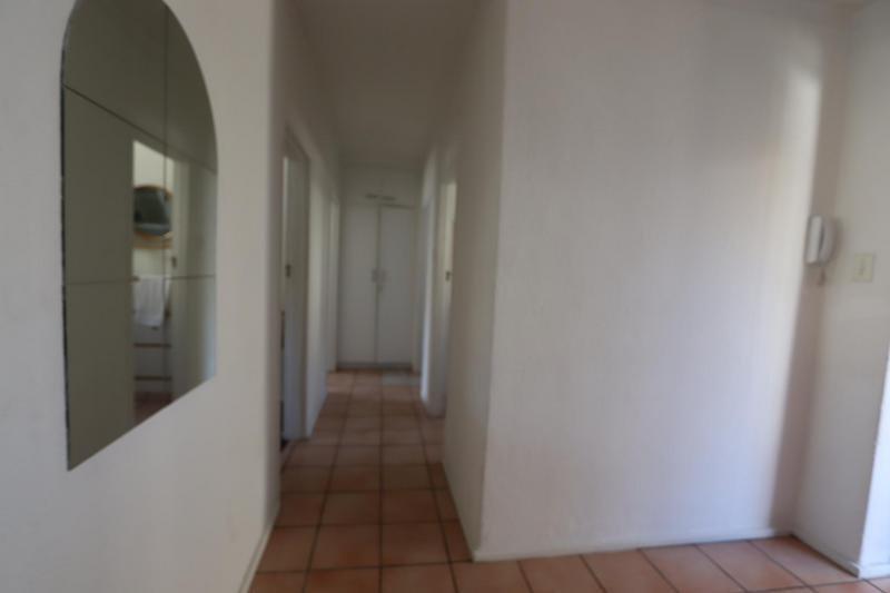 To Let 2 Bedroom Property for Rent in Tamboerskloof Western Cape